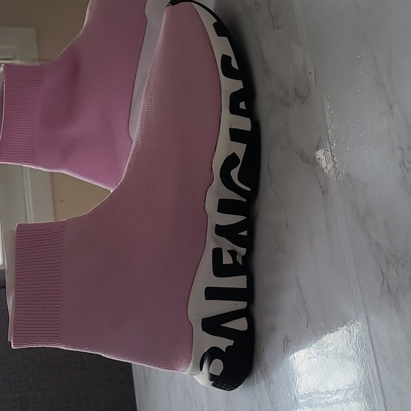 Balenciaga Logo Pink Track Sneakers - Picture 2 of 8